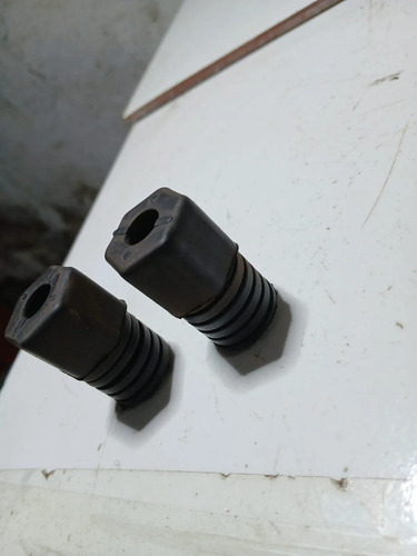 Par Borracha Batente Regulador Capô Chery Face 2010 A 2015 - Imagem 1