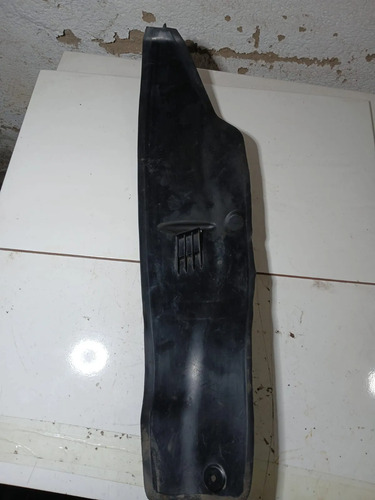 Acabamento Parabarro Diant Esquerdo Voyage 2013 Original - Imagem 1