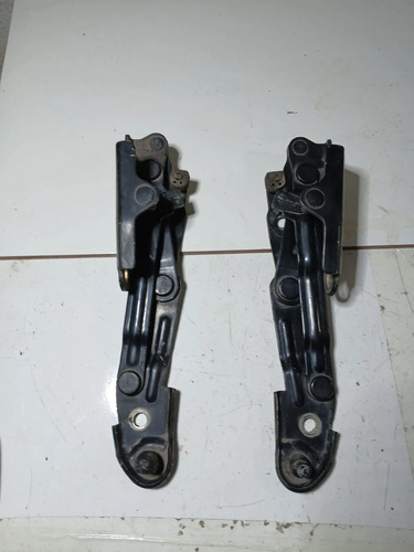 Par Dobradiça Tampa Traseira Polo 2003 Original - Imagem 2