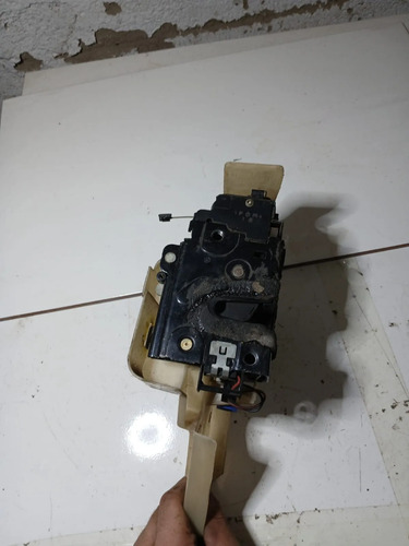 Fechadura Elet Traseira Esquerda Vw Polo 2003 Original - Imagem 4