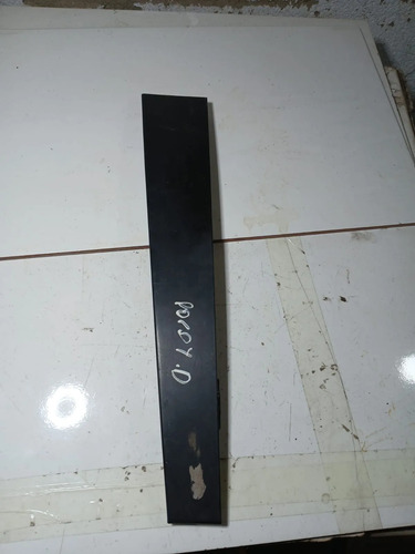 Moldura Coluna Porta Traseira Direita Vw Polo 2008 Original Preto - Imagem 1