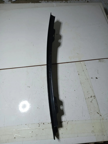 Moldura Coluna Porta Traseira Direita Vw Polo 2008 Original Preto - Imagem 4