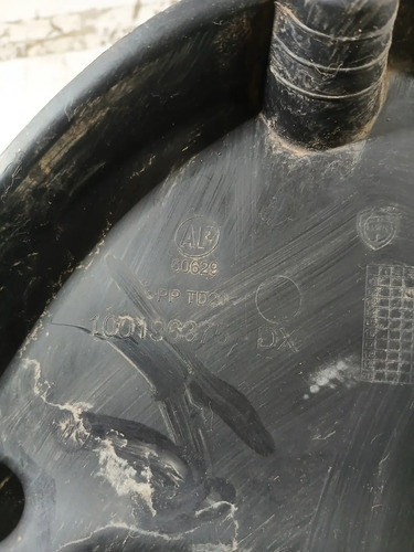 Tampa Interna Lanterna Direita Grand Siena 2013 A 2019 Usado Preto - Imagem 3