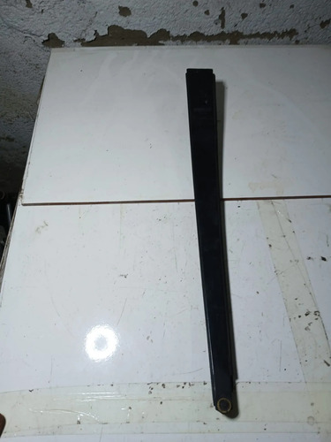 Guia Vidro Porta Traseira Direita Vw Polo Sedan 2008 Preto - Imagem 3