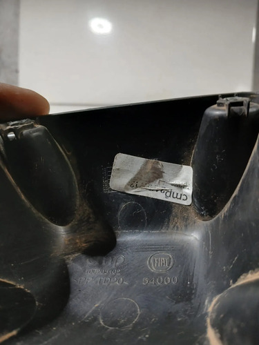 Moldura Acaba Porta Malas Fiat Grand Siena 2012 A 2021 Usado Preto - Imagem 4