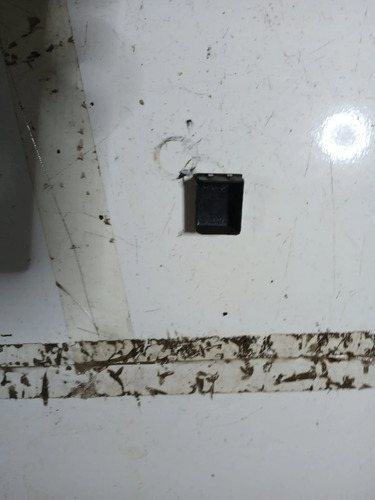 Botão Falso Painel Vw Polo 2003 A 2013 6q0959623 (usado) Preto - Imagem 3