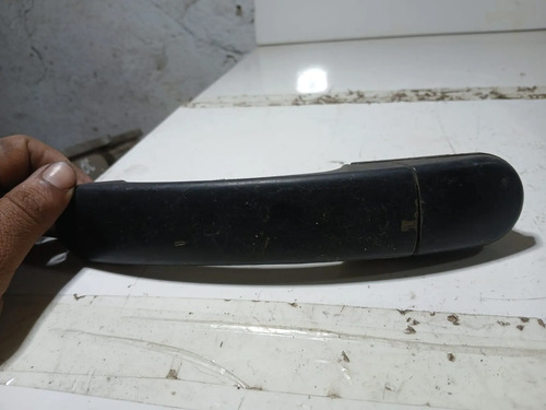 Macaneta Externa Traseira Esquerda Ou Direita Vw Gol G3/g4 - Imagem 1