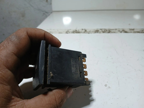 Botão Pisca Alerta Interruptor Gol 2006 A 2014 Original Preto - Imagem 2