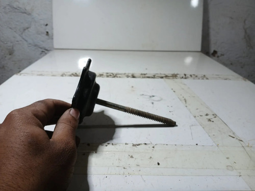 Parafuso Suporte Trava Estepe Vw Gol Parati G3 G4 99 A 2012 - Imagem 4