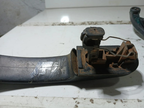 Macaneta Externa Traseira Esquerda Ou Direita Vw Gol G3/g4 - Imagem 4