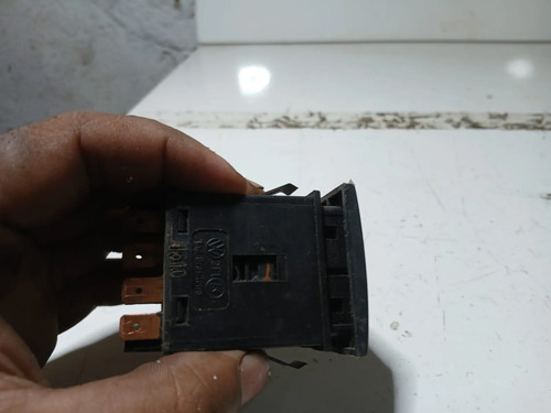 Botão Pisca Alerta Interruptor Gol 2006 A 2014 Original Preto - Imagem 5