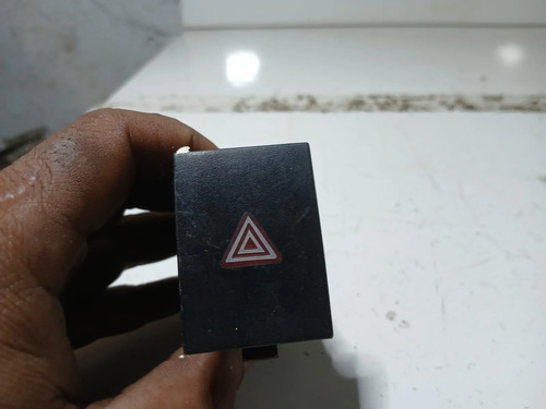 Botão Pisca Alerta Interruptor Gol 2006 A 2014 Original Preto - Imagem 6