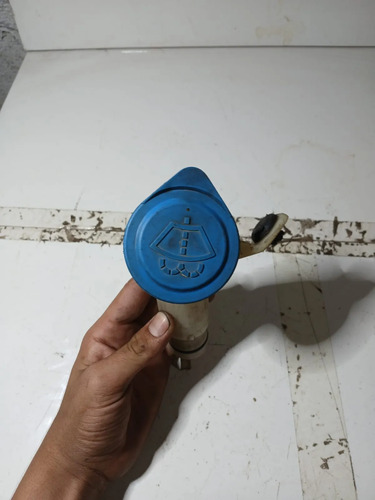 Gargalo Reservatorio Para-brisa Honda Fit 2004 A 2008 Usado Branco - Imagem 5