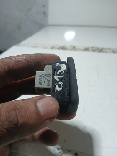 Botão Comando Vidro Diant Dir Vw Polo 2006 A 2015 Original - Imagem 5