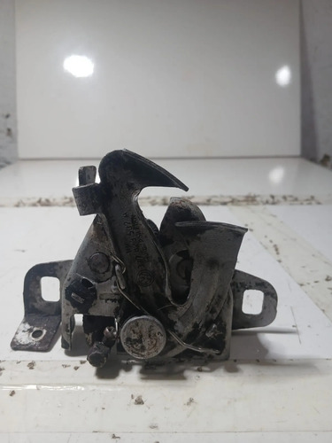 Fechadura Capô G3 G4 1.0 Vw Gol Parati Saveiro Usado Origina - Imagem 2