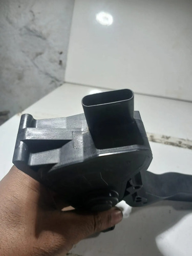 Pedal Acelerador Chevrolet Tracker/onix 1.0 2020/2023 Usado - Imagem 3