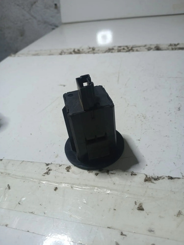 Botao Chave Lateral Painel On/off Passageiro Gm Onix 20 A 24 - Imagem 2
