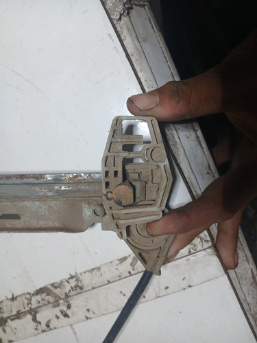 Maquina Vidro Eletrico Dian Esquerdo Peugeot 207 C Detalhes - Imagem 4