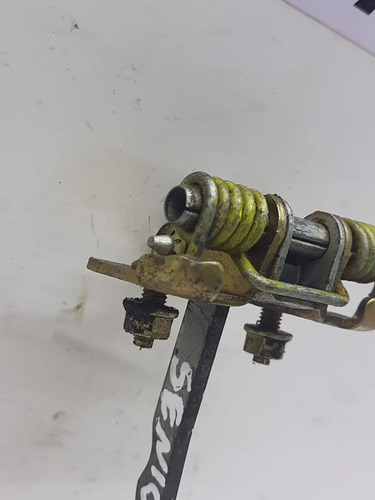 Limitador De Porta Traseira Direita Renault Scenic 2004 Cx31 Dianteira Direito Dourado - Imagem 3