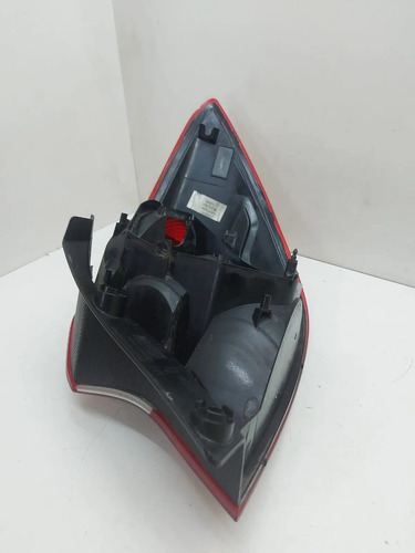 Lanterna Traseira Esq Ford Ka Hatch 2015 A 2021 C/detalhe Esquerdo/motorista Vermelho - Imagem 4