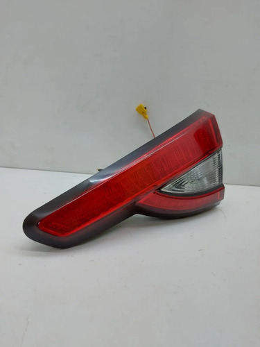 Lanterna Tampa Direita Fiat Argo 2017 A 2022 C/ Detalhe Direito/passageiro Vermelho - Imagem 1