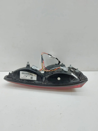 Lanterna Tampa Direita Fiat Argo 2017 A 2022 C/ Detalhe Direito/passageiro Vermelho - Imagem 5