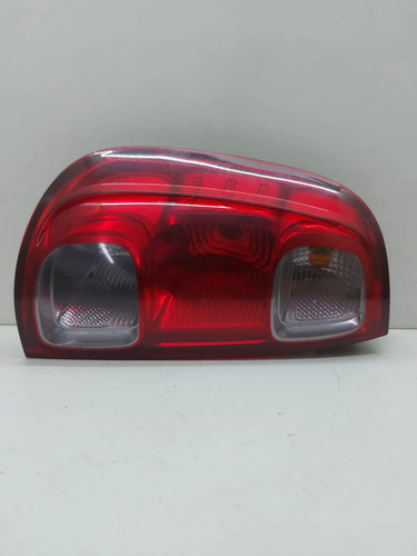 Lanterna Traseira Esquerda Uno Vivace 2011 A 2016 Direito/passageiro Vermelho - Imagem 4