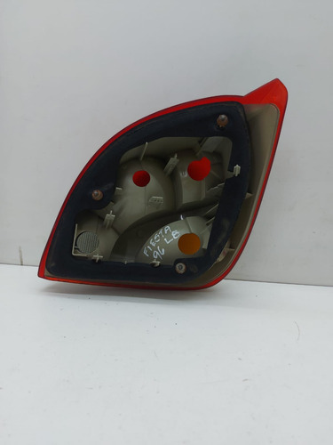 Lanterna Traseira Esquerda Fiesta 1996 A 2002 C/detalhes Esquerdo/motorista Vermelho - Imagem 3