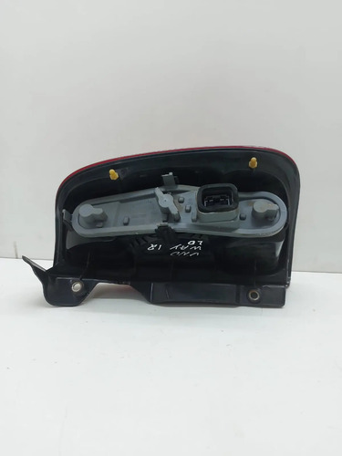 Lanterna Traseira Esquerda Uno Vivace 2011 A 2016 Direito/passageiro Vermelho - Imagem 6