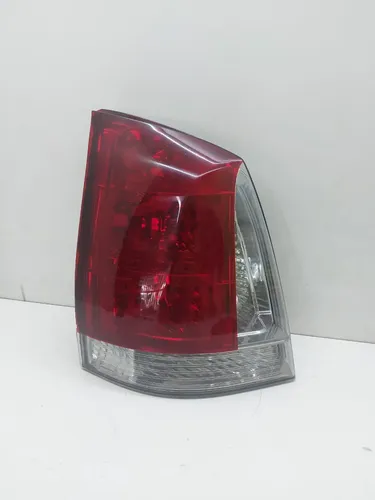 Lanterna Traseira Esquerda Palio 2004 A 2016 Paralela Esquerdo/motorista Vermelho - Imagem 4