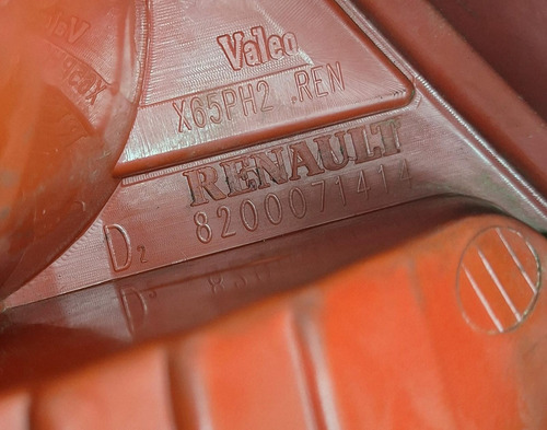 Lanterna Traseira Dir Clio 2004 A 2012 C/detalhe Direito/passageiro Vermelho - Imagem 5