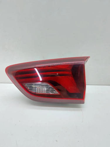 Lanterna Tampa Direita Onix Plus 2020 A 2024 Sem Led Gm Direito/passageiro Vermelho - Imagem 2