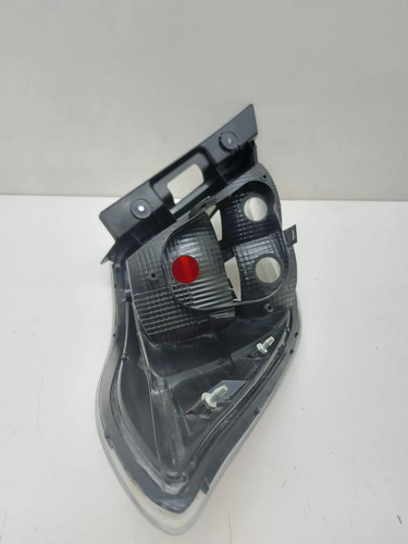 Lanterna Traseira Direito  Prisma 2013  2016 Arteb Cristal - Imagem 9