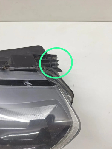 Farol Lado Direito Fiat Strada 2020 A 2023 Sem Led Direito/passageiro - Imagem 6