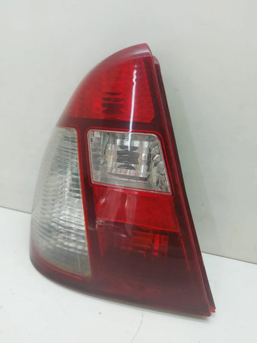 Lente Traseira Esquerda Clio Sedan 2006 A 2012 Vermelho - Imagem 3