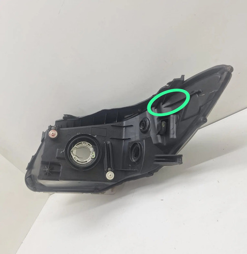 Farol Lado Direito Onix Prisma 2013 2016 Mascara Cromada Det Direito/passageiro - Imagem 7