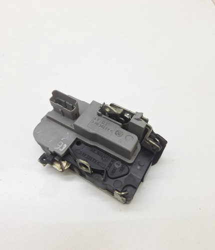 Fechadura Porta Dianteira Direita  Peugeot 207 1999 A 2012 - Imagem 7