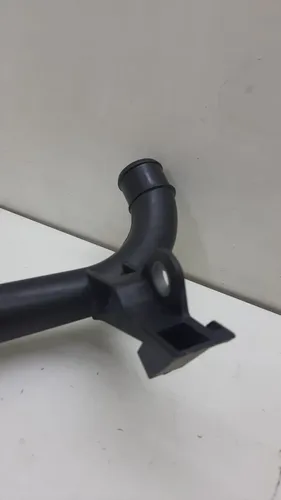 Tubo Cano Agua Mang Inf Saida Radiador Prisma Celta Corsa - Imagem 6
