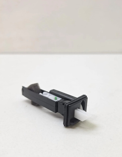 Trava Aber Portinhola Combustivel Sandero Logan 2007/2016 - Imagem 2