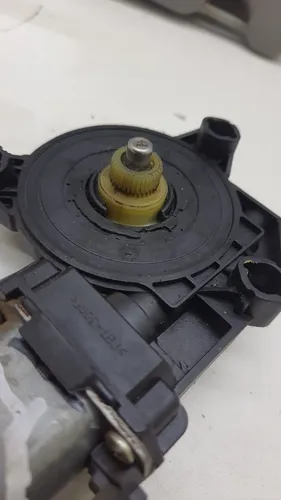 Motor Vidro Eletrico Tras Dir Stilo 1.8 2003-2006 Cx10 - Imagem 3