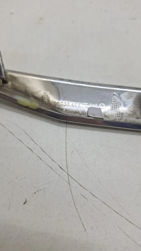 Friso Superior Grade Diant Peugeot 2008 2015 A 2019 Prateado - Imagem 5