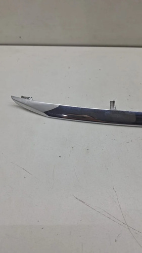 Friso Superior Grade Diant Peugeot 2008 2015 A 2019 Prateado - Imagem 9