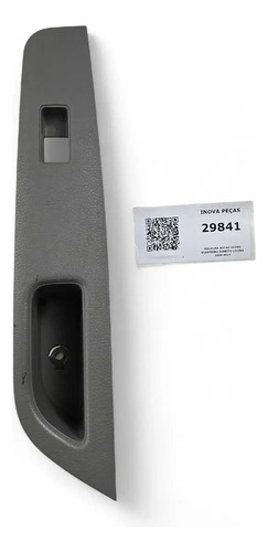 Moldura Botao Vidro Dianteiro Direito Livina 09 14 C Detalhe