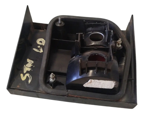 Lanterna Traseira Santana Fume Direito 91/97 Vermelho Direito/passageiro - Imagem 4