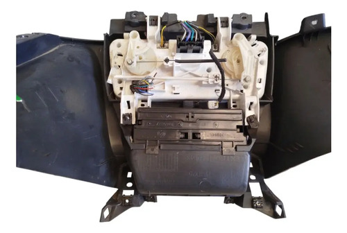 Moldura Comando Ar Condicionado Fiat Stilo  - Imagem 3