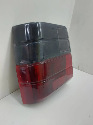 Lanterna Traseira Esquerda Uno 1984 A 2002 Fumê Esquerdo/motorista Vermelho - Imagem 2