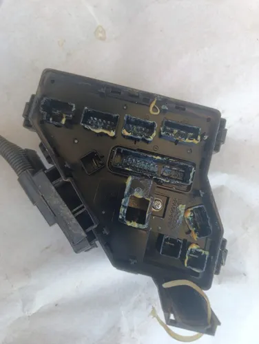 Caixa De Fusiveis Honda Civic 1.8 2008 2011 Original Usada - Imagem 4