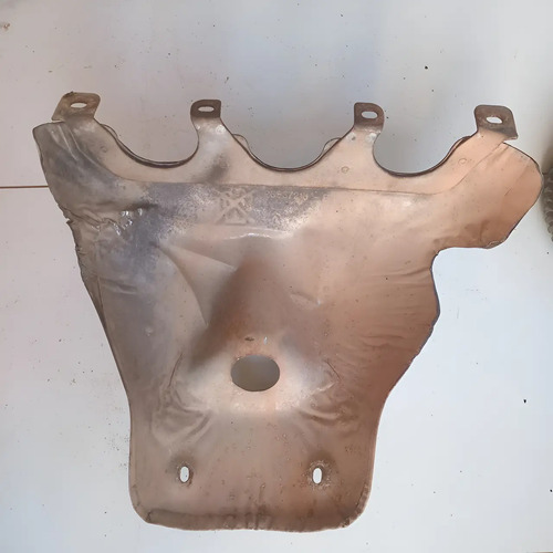 Defletor Protetor Calor Coletor Escape Gm Celta 1.0 2008/012