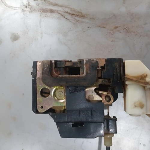 Fechadura Elétrica Dianteira Esquerda Palio 98/99 Usada