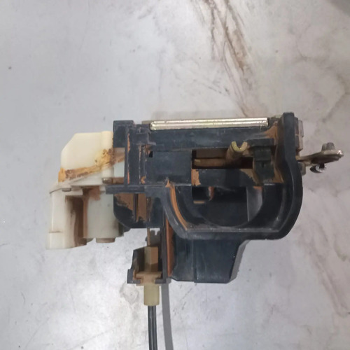 Fechadura Elétrica Dianteira Esquerda Palio 98/99 Usada - Imagem 4